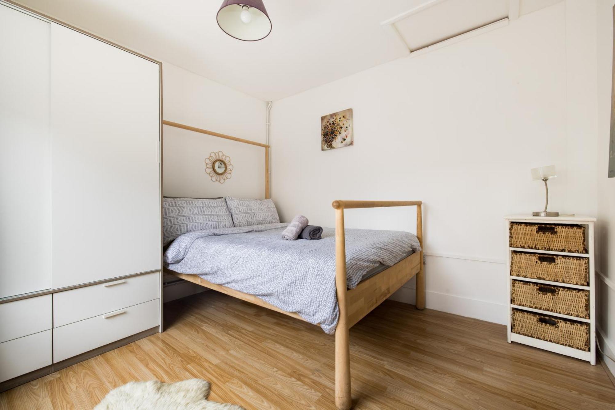1Bd Apartment Near Olympic Park, East Лондон Екстериор снимка